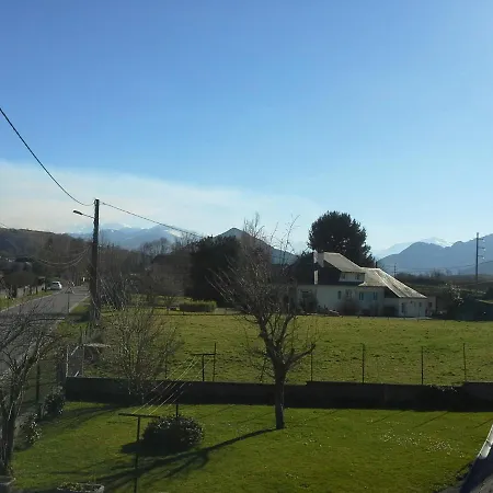 Maison Avec Jardin * アデ