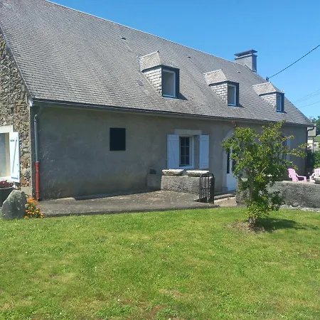 Maison Avec Jardin アパート アデ